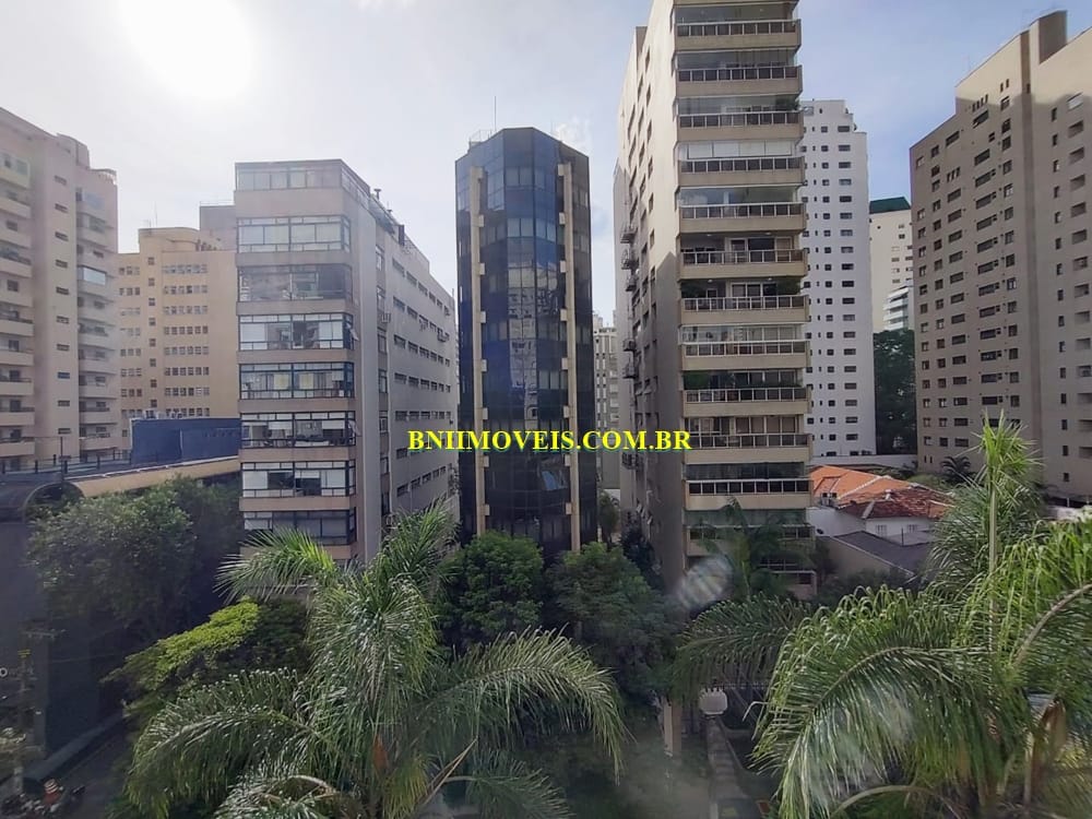 Apartamento, 3 quartos, 210 m² - Foto 1