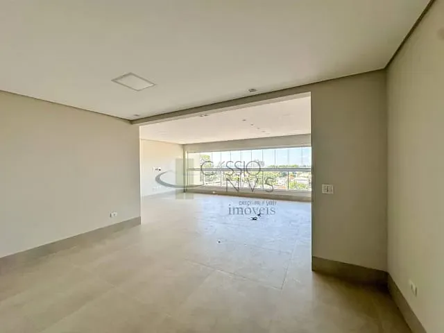 Apartamento com 222m² 3 quartos e 4 banheiros, à venda, no bairro Centro em Apucarana