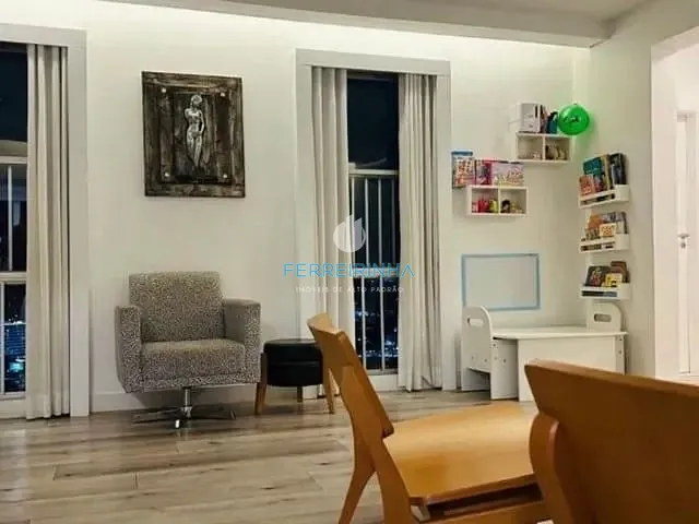 Apartamento 3 quartos e 3 banheiros, à venda, no bairro Jardim São Dimas em São José dos Campos