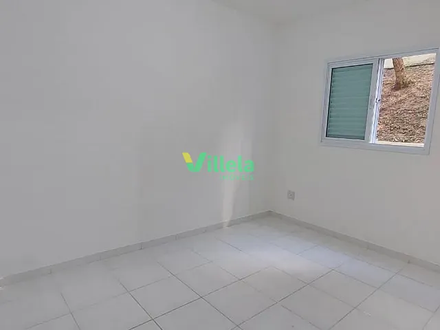 Apartamento 2 quartos e 1 banheiro, à venda, no bairro Vila Miranda em Itaquaquecetuba