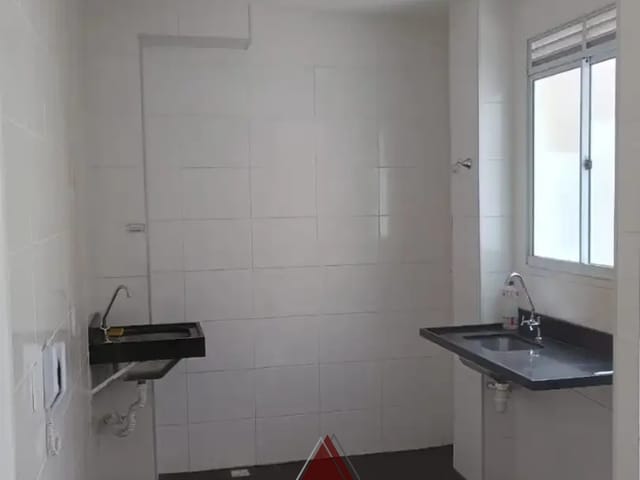 Apartamento 2 quartos e 1 banheiro, para alugar, no bairro Vila Rezende em Franca