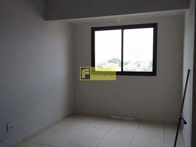 Apartamento 3 quartos e 2 banheiros, para alugar, no bairro Vila Esplanada em São José do Rio Preto
