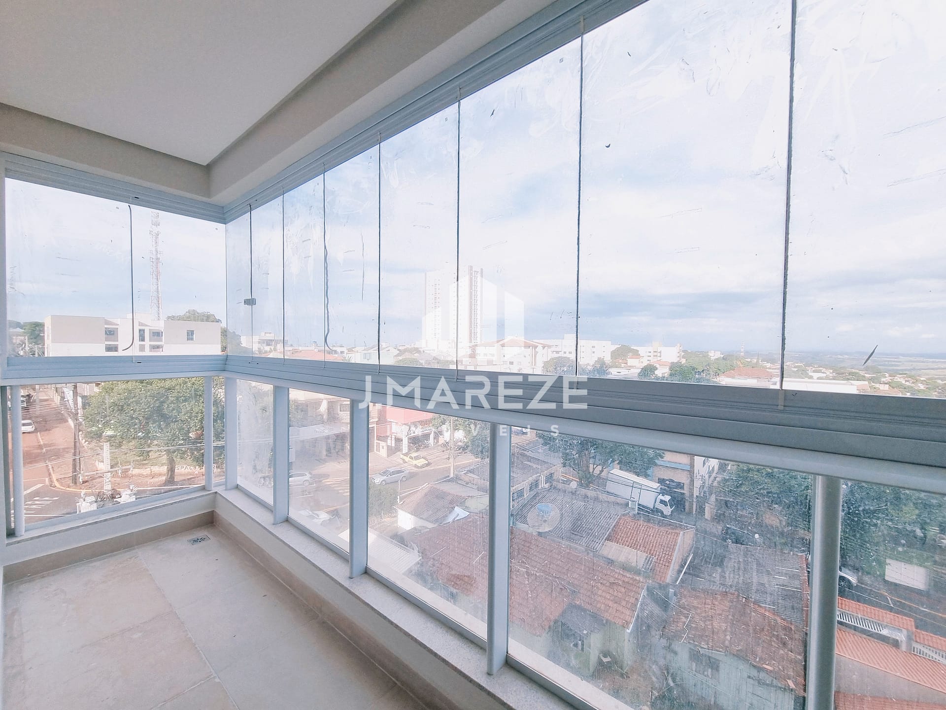 Apartamento à venda com 2 quartos, 86m² - Foto 3