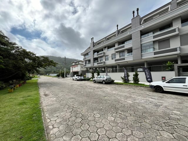 Apartamento com 115m² 2 quartos e 2 banheiros, à venda, no bairro Ingleses do Rio Vermelho em Florianópolis