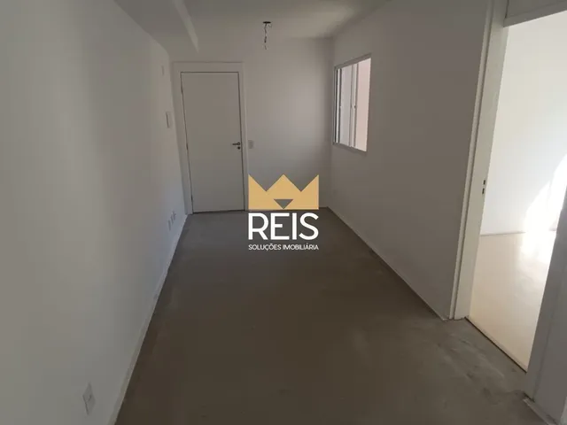 Apartamento 2 quartos e 1 banheiro, à venda, no bairro Campo Grande em Rio de Janeiro