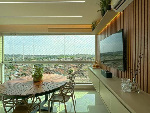 Foto do Apartamento - Apartamento à venda no Pallazzio Club – 117m², 3 suítes, varanda gourmet, 3 vagas, completo em planejados e ar-condicionado em todos os ambientes! | ApêHouse | Imobi