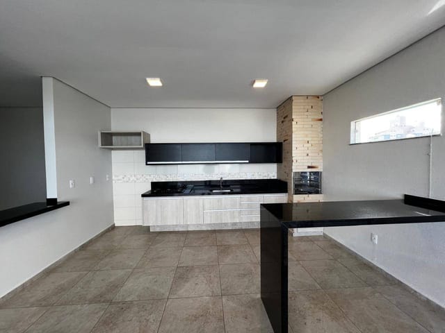 Apartamento com 208m² 3 quartos e 2 banheiros, para alugar, no bairro Cruzeiro do Sul em Pouso Alegre