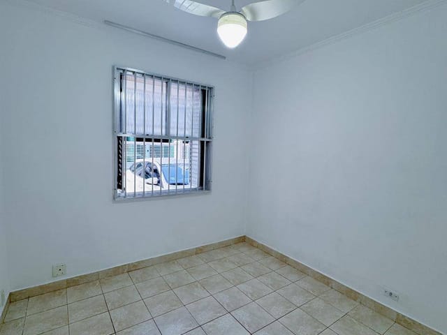 Apartamento 2 quartos e 1 banheiro, à venda ou para alugar, no bairro Boqueirão em Santos