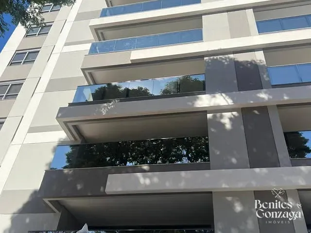 Apartamento com 273m² 3 quartos e 4 banheiros, à venda, no bairro Zona 03 em Maringá