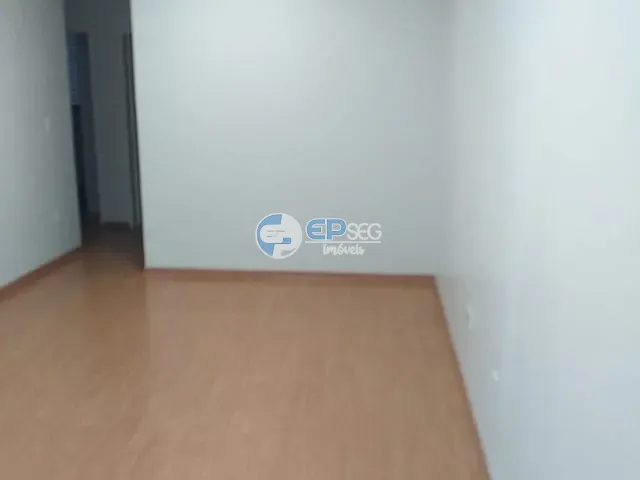 Apartamento com 115m² 3 quartos e 2 banheiros, à venda, no bairro Centro em Londrina