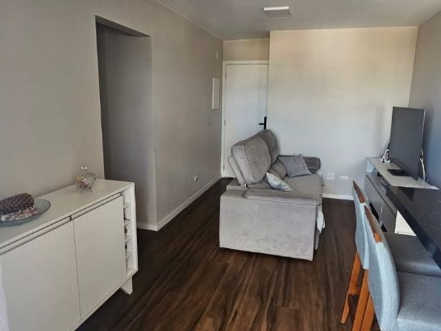 Apartamento 2 quartos e 1 banheiro, à venda, no bairro Vila Maria em São José dos Campos