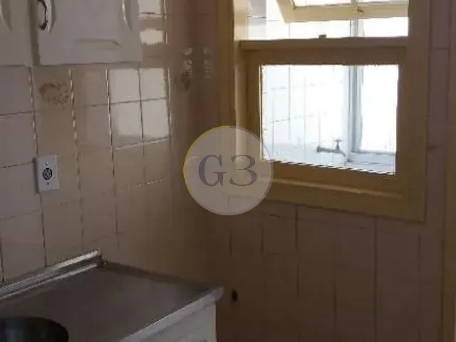 Apartamento 1 quarto e 1 banheiro, para alugar, no bairro Centro em Pelotas