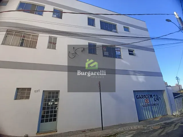 Apartamento 3 quartos e 1 banheiro, para alugar, no bairro Jardim Glória em Lavras