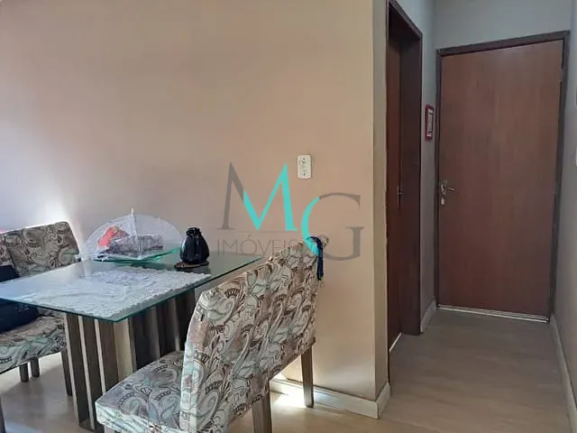 Apartamento 2 quartos e 1 banheiro, à venda, no bairro Cosmos em Rio de Janeiro