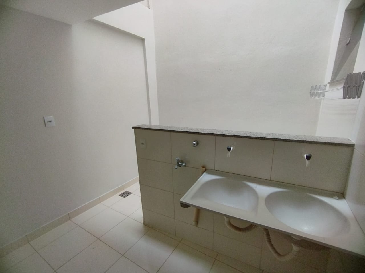 Apartamento para Locação 3 Quartos, 1 Suite, 1 Vaga, 92M², BELVEDERE, RIO POMBA - MG - foto 5