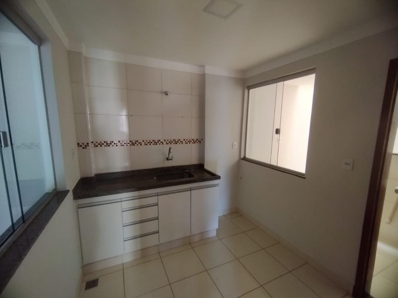 Apartamento para Locação 3 Quartos, 1 Suite, 1 Vaga, 92M², BELVEDERE, RIO POMBA - MG - foto 4