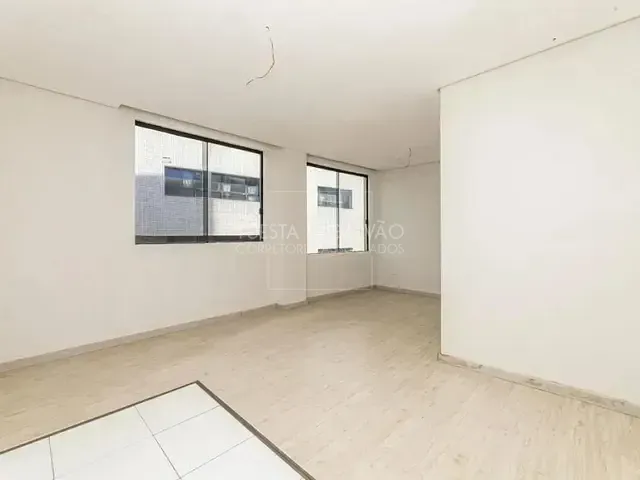 Apartamento com 24m² 1 quarto e 1 banheiro, à venda, no bairro Juvevê em Curitiba