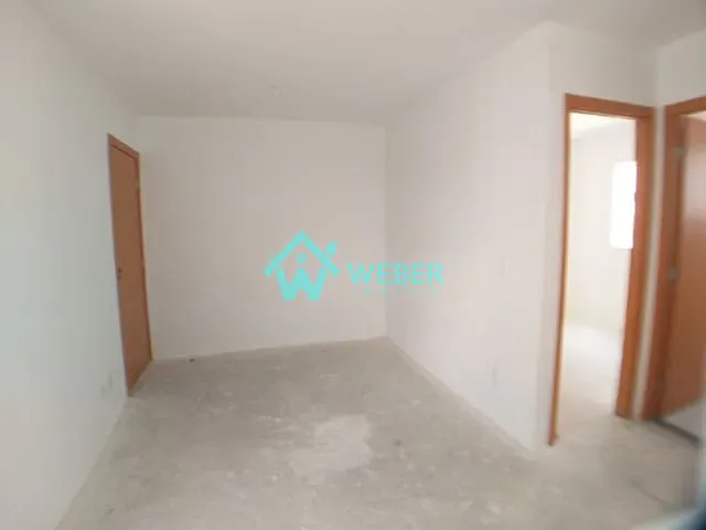 Apartamento com 52m² 2 quartos e 1 banheiro, à venda, no bairro Rondônia em Novo Hamburgo