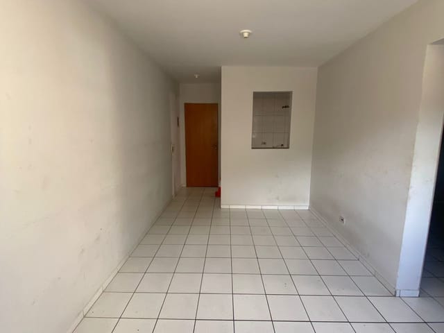 Apartamento 2 quartos e 1 banheiro, para alugar, no bairro Centro em Extrema
