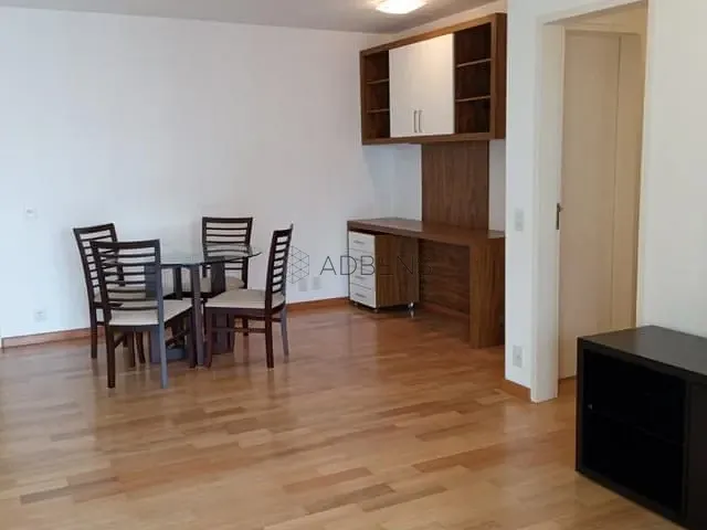 Apartamento 3 quartos e 2 banheiros, para alugar, no bairro Jardim Paulista em São Paulo