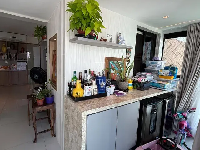 Apartamento 3 quartos e 1 banheiro, à venda, no bairro Pituba em Salvador