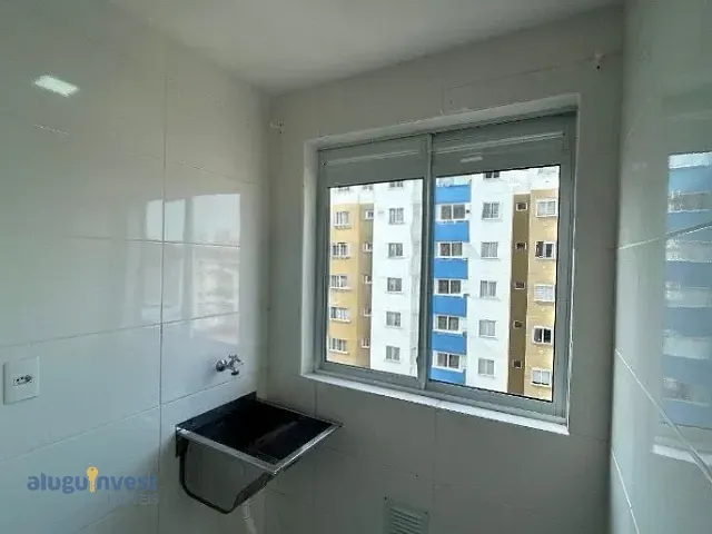 Apartamento 2 quartos e 1 banheiro, à venda, no bairro Pedra Branca em Palhoça