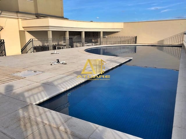Apartamento com 160m² 3 quartos e 2 banheiros, para alugar, no bairro Centro em Pouso Alegre