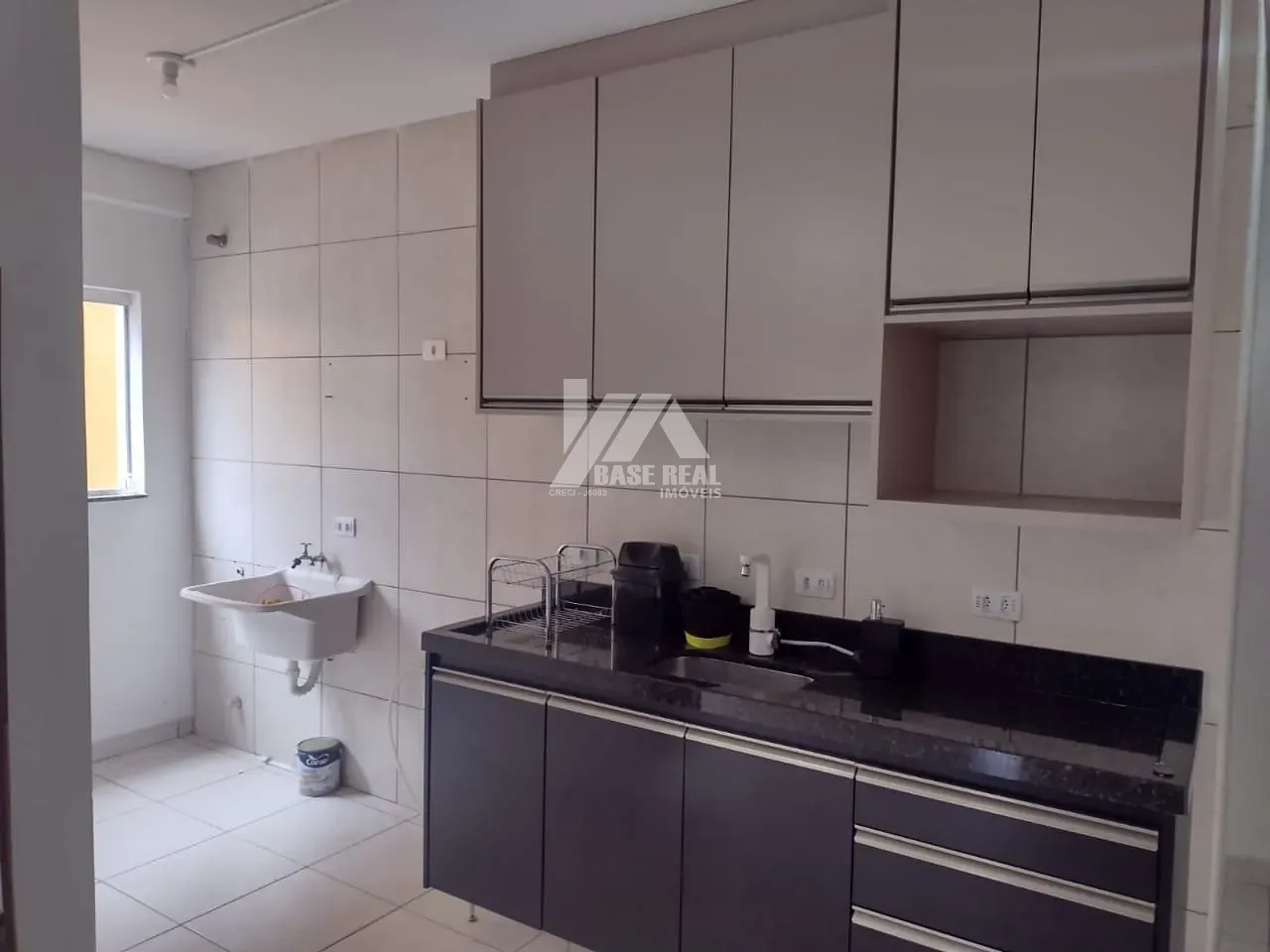 Apartamento à Venda Semi mobiliado no Centro — Centro, Guarapuava