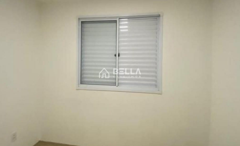 Apartamento para alugar com 2 quartos, 50m² - Foto 12