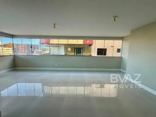 Apartamento 3 quartos e 4 banheiros, à venda, no bairro Passagem em Cabo Frio