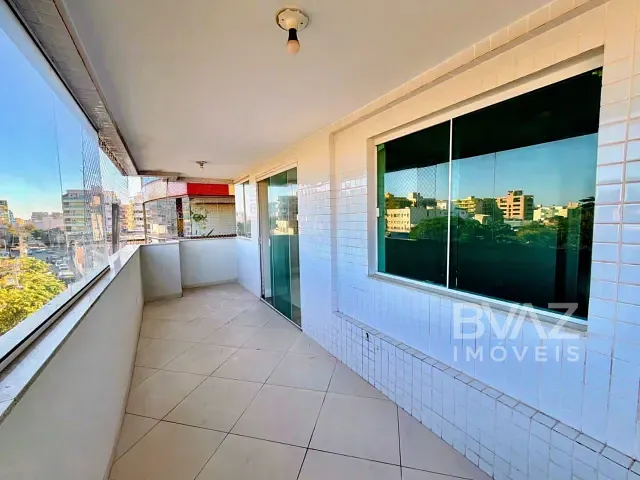 Apartamento 3 quartos e 4 banheiros, à venda, no bairro Passagem em Cabo Frio