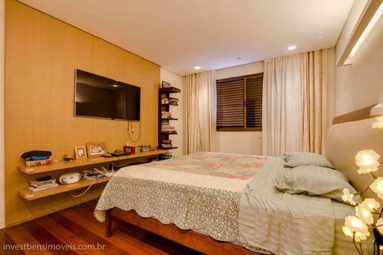 Apartamento à venda com 4 quartos, 400m² - Foto 9