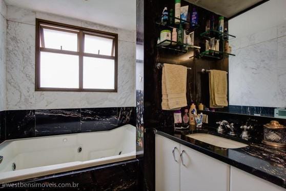 Apartamento à venda com 4 quartos, 400m² - Foto 19