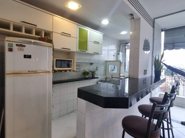 Apartamento 1 quarto e 1 banheiro, para alugar, no bairro Santa Teresa em Rio de Janeiro