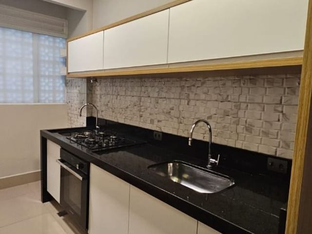 Apartamento 2 quartos e 1 banheiro, à venda, no bairro Jardim Aquarius em São José dos Campos