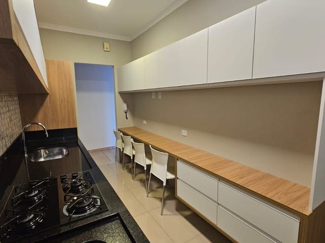 Apartamento 2 quartos e 1 banheiro, à venda, no bairro Jardim Aquarius em São José dos Campos