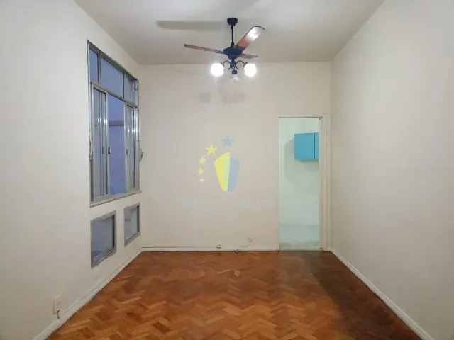 Apartamento 2 quartos e 2 banheiros, para alugar, no bairro Copacabana em Rio de Janeiro