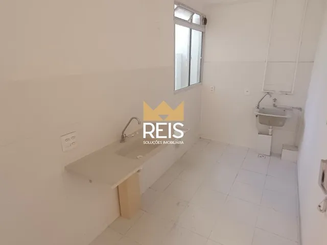 Apartamento 2 quartos e 1 banheiro, à venda, no bairro Guaratiba em Rio de Janeiro