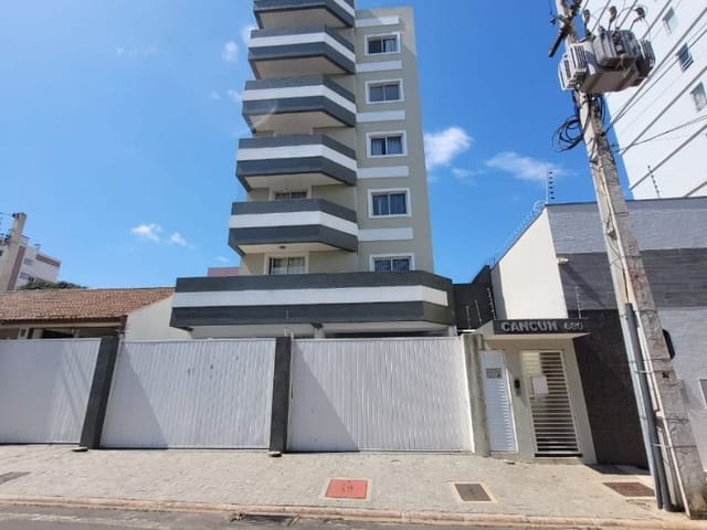Locação - Apartamento com 3 quartos (sendo 1 suíte), 2 vagas, 109 m², Residencial Cancun, Estrela.