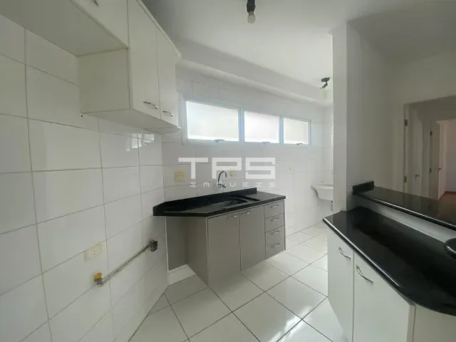 Apartamento com 102m² 3 quartos e 1 banheiro, à venda, no bairro Parque Senhor do Bonfim em Taubaté