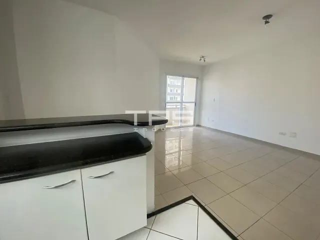 Apartamento com 102m² 3 quartos e 1 banheiro, à venda, no bairro Parque Senhor do Bonfim em Taubaté