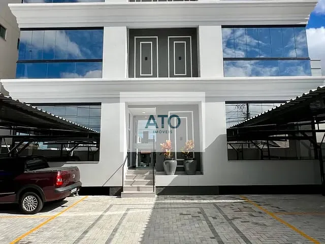 Apartamento 2 quartos e 2 banheiros, à venda, no bairro Universitário em Tijucas