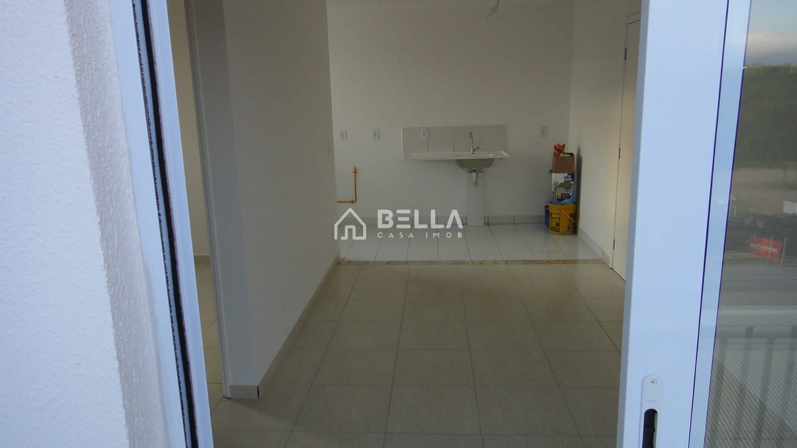 Apartamento para alugar com 2 quartos, 47m² - Foto 4