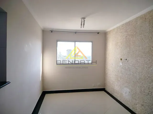 Apartamento com 50m² 2 quartos e 1 banheiro, para alugar, no bairro Santa Teresinha em São Paulo