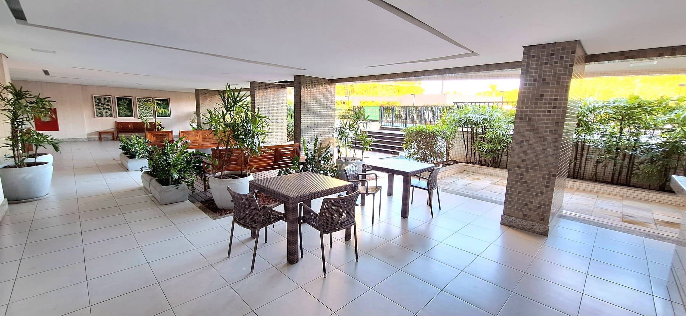 Apartamento para alugar com 2 quartos, 85m² - Foto 34