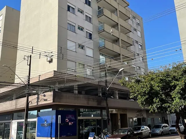 Apartamento com 145m² 3 quartos e 2 banheiros, à venda, no bairro Centro em Apucarana