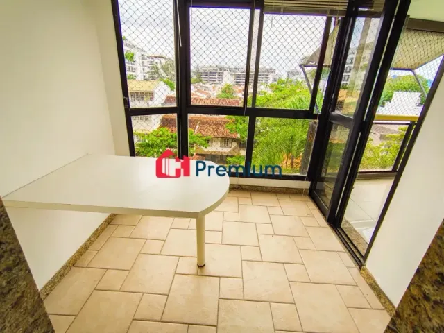 Apartamento 4 quartos e 3 banheiros, à venda, no bairro Barra da Tijuca em Rio de Janeiro