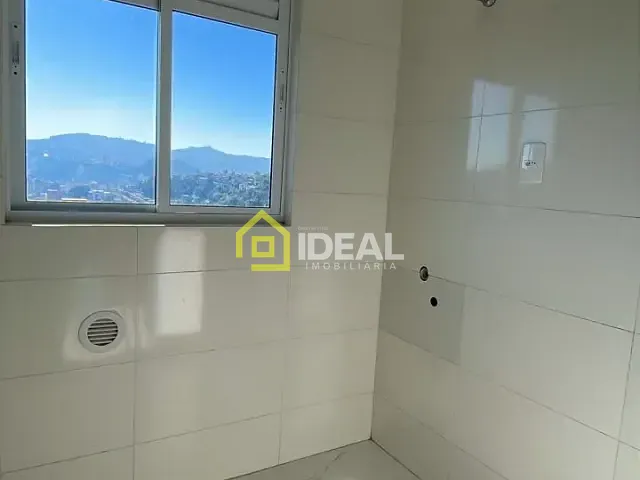 Apartamento 2 quartos e 1 banheiro, para alugar, no bairro Nações em Concórdia