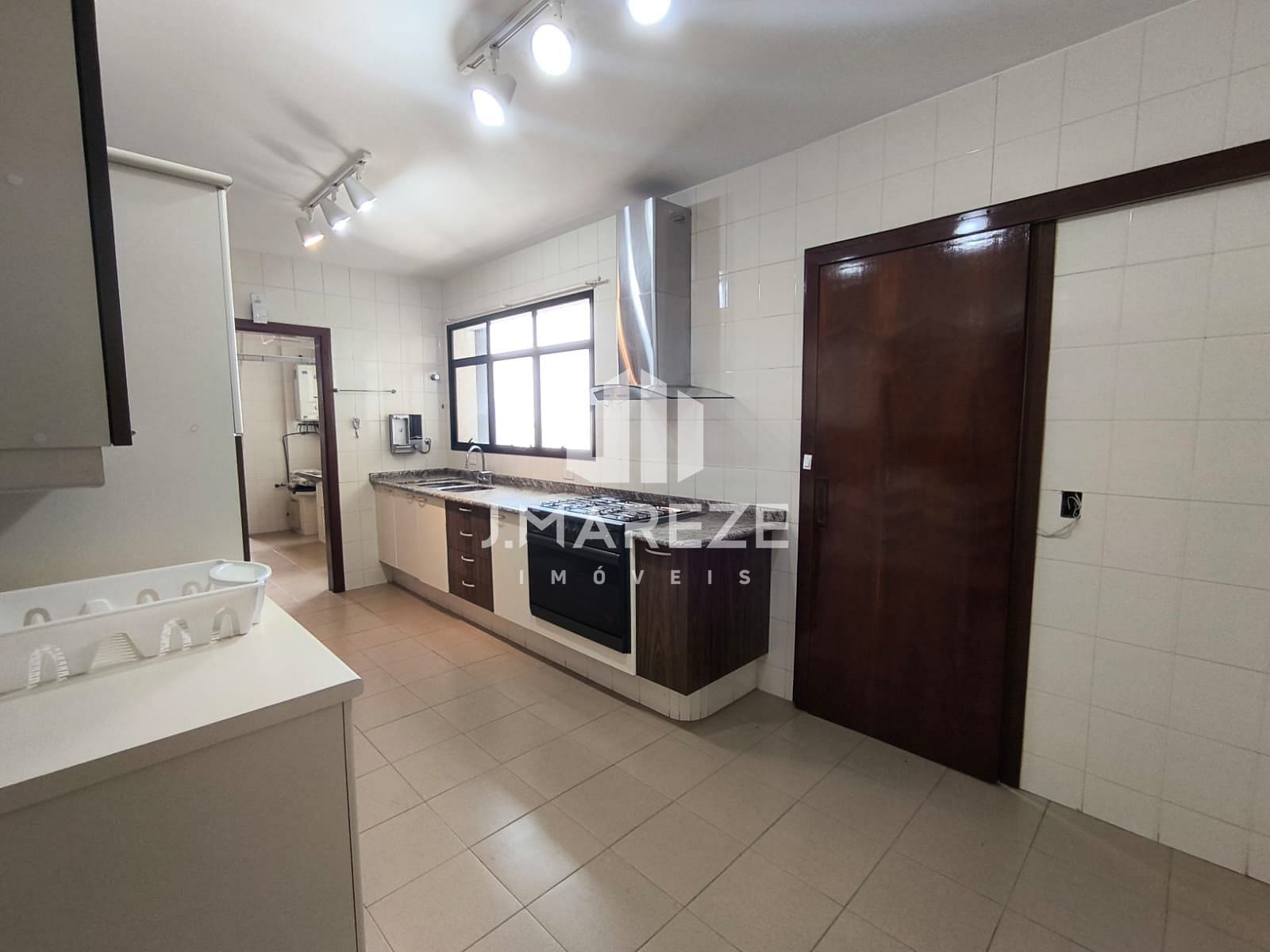 Apartamento à venda com 3 quartos, 187m² - Foto 21