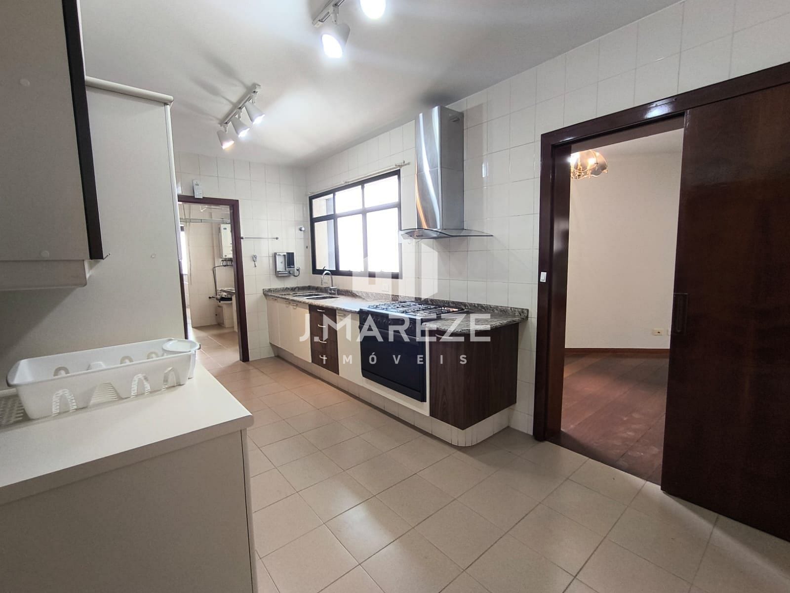Apartamento à venda com 3 quartos, 187m² - Foto 19